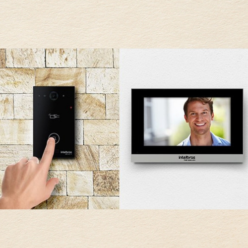 886583-MLA99984674835_112025