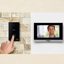 886583-MLA99984674835_112025